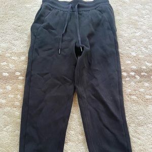 LULULEMON SIZE 6 SCUBA SWEATS